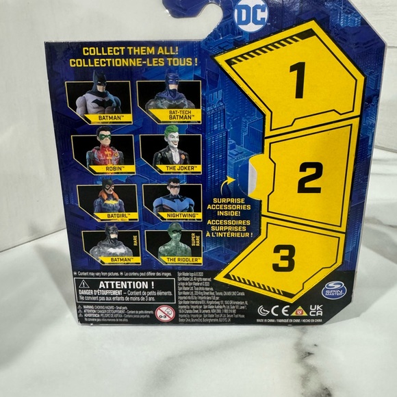 2 COLLECTIBLE DC BATMAN WITH 3 SURPRISE ACCESSORIES. SEPARATE SERIES 2020 & 2021 - Picture 4 of 6